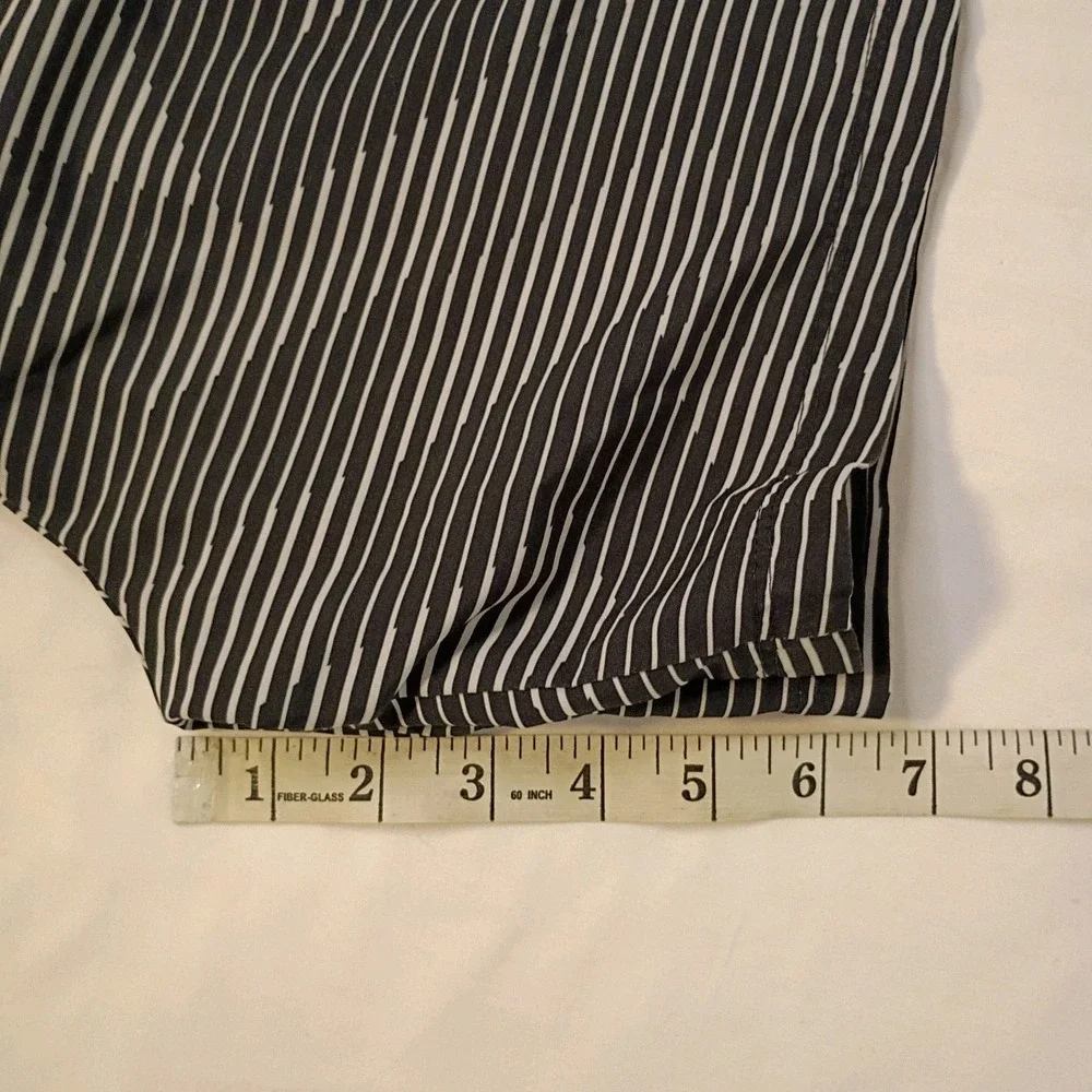 Nike Dry Element Running Challenger Shorts Mens Medium Black White Striped Brief